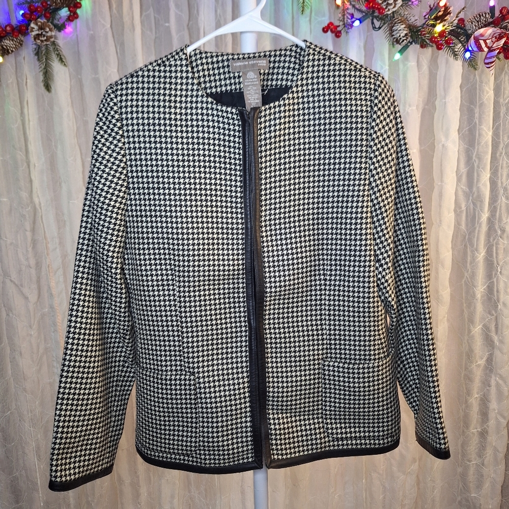 Valerie Stevens Petite 100% Wool & Leather Black & White Houndstooth Blazer 10P